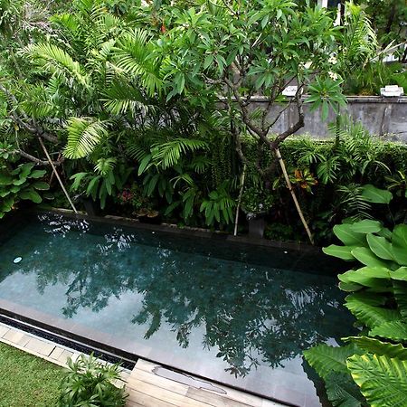 Villa The Poh Jimbaran Exterior foto