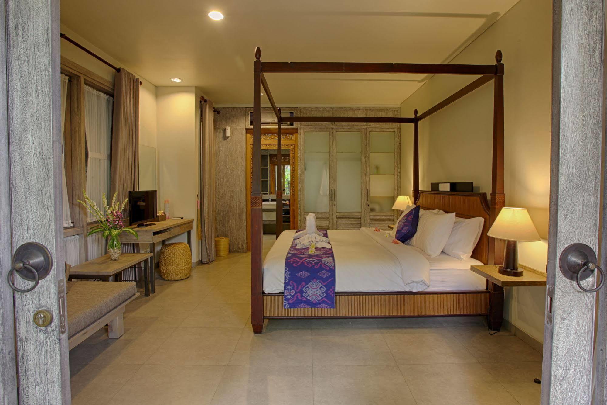 Villa The Poh Jimbaran Exterior foto